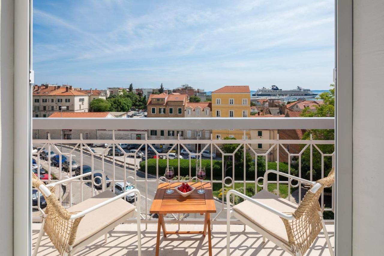 Luxury Rooms Le Prestige Few Minutes From Split'S Iconic Waterfront Extérieur photo