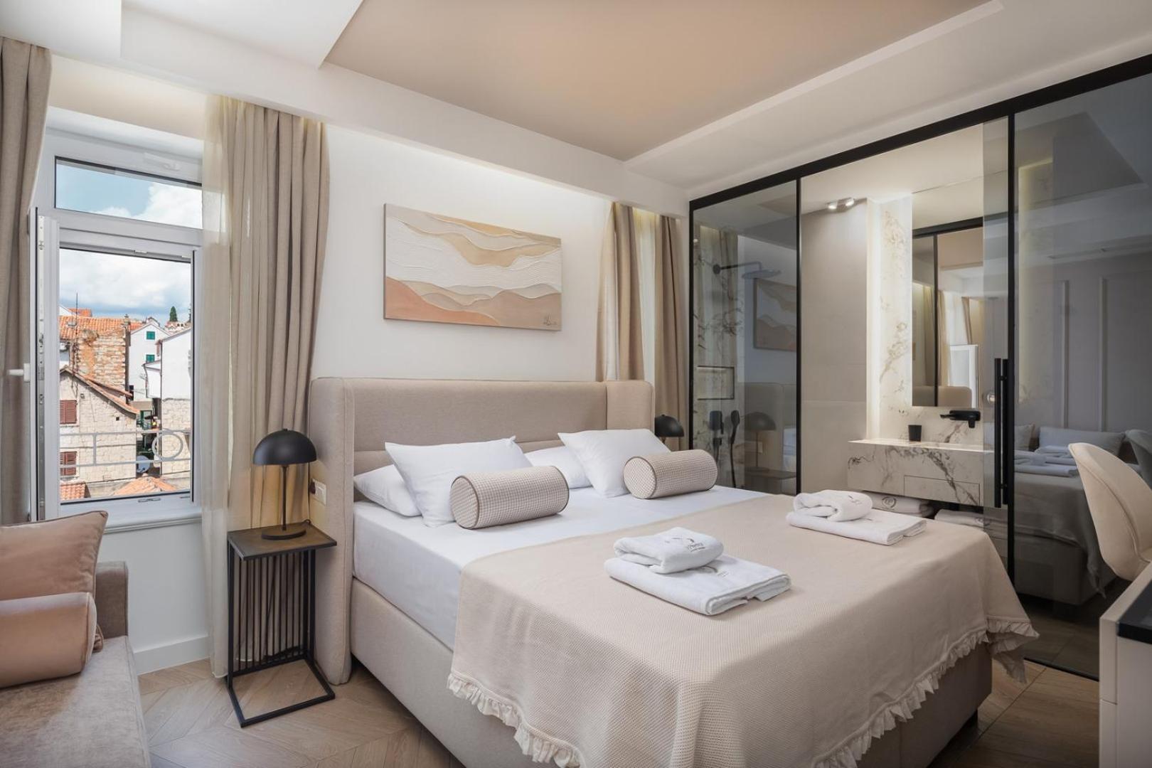 Luxury Rooms Le Prestige Few Minutes From Split'S Iconic Waterfront Extérieur photo